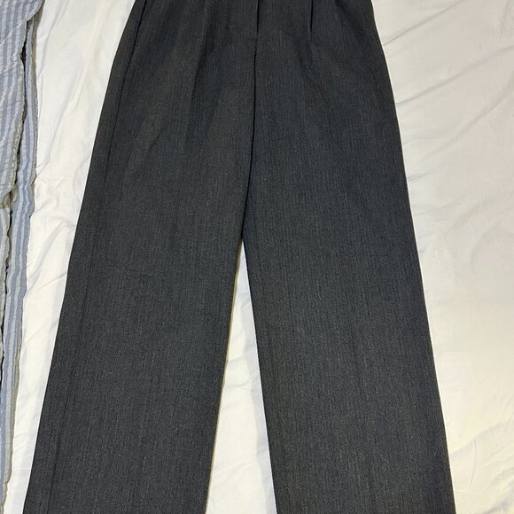 Aritzia Effortless Pants - Picture 1 of 4